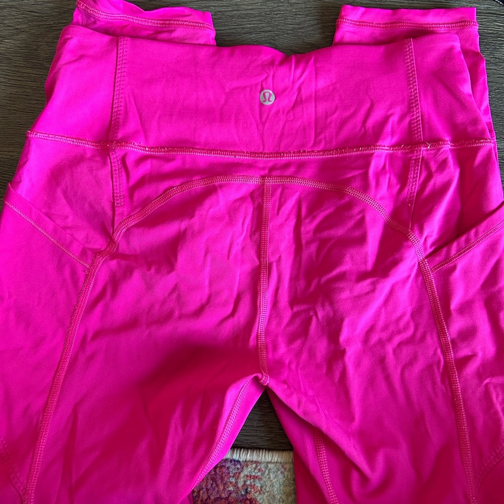 Hot pink cropped lululemon leggings